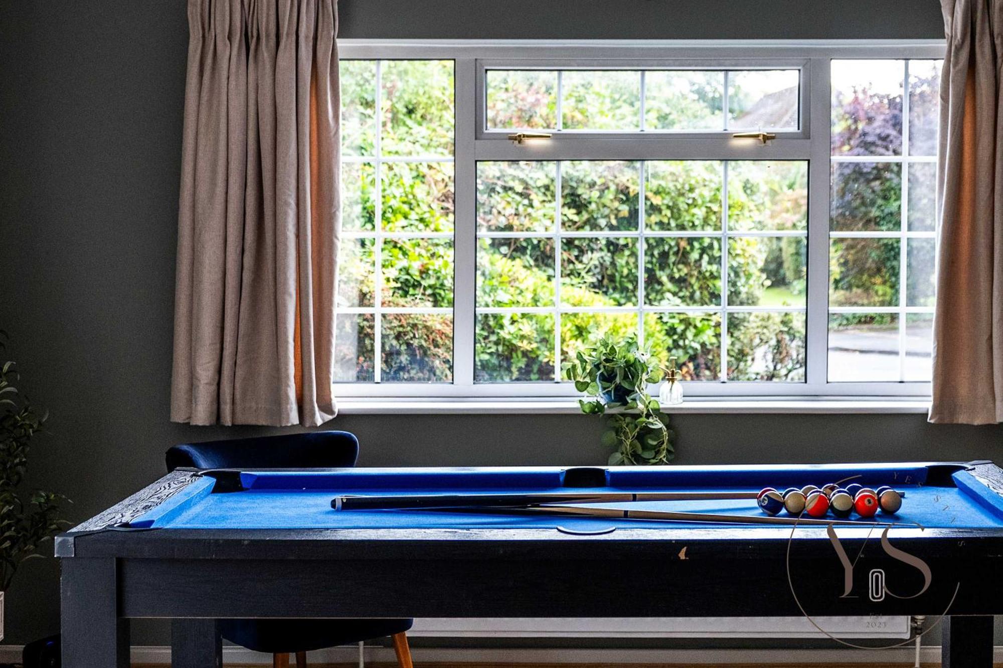 Holiday home Spacious 6br Sleeps 12 With Stunning Garden Free Parking Birmingham