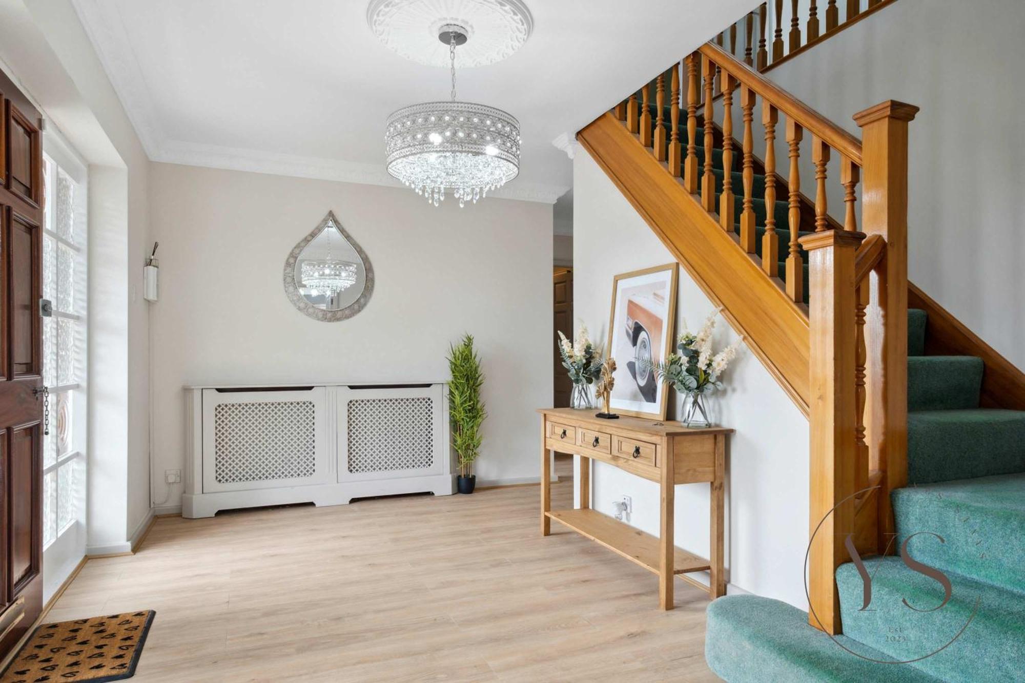 Spacious 6br Sleeps 12 With Stunning Garden Free Parking * Birmingham