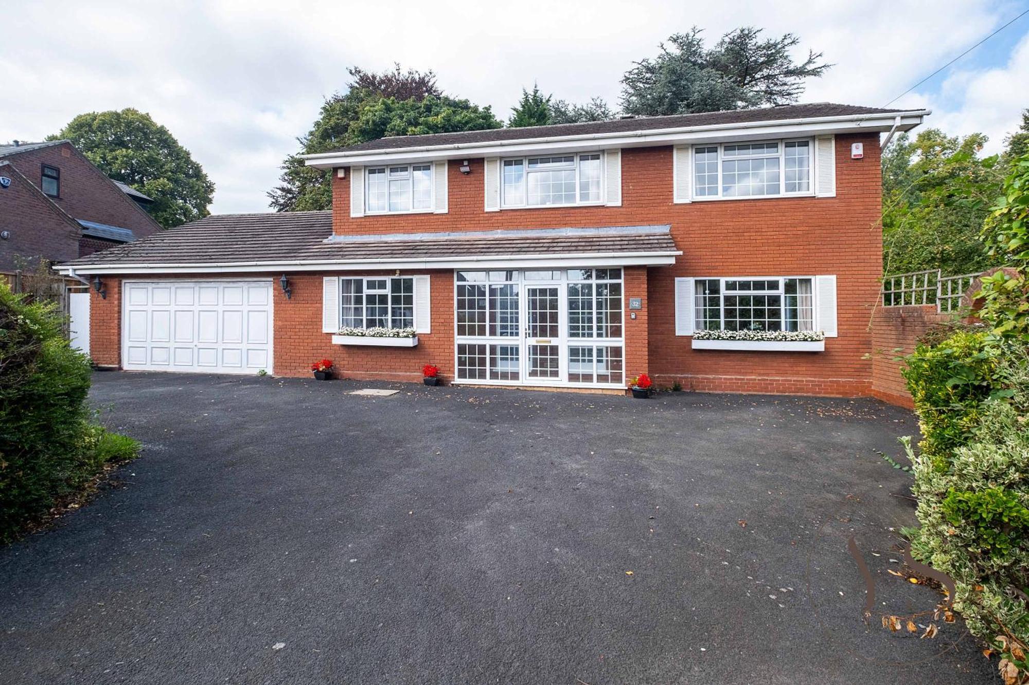 Spacious 6br Sleeps 12 With Stunning Garden Free Parking * Birmingham
