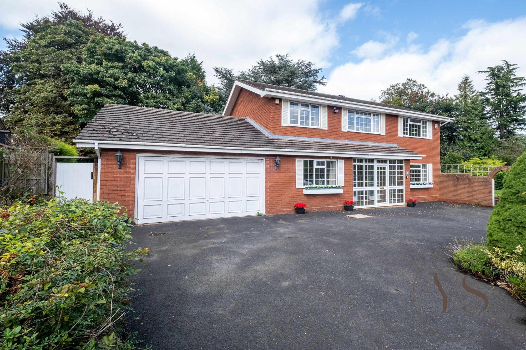 Spacious 6br Sleeps 12 With Stunning Garden Free Parking * Birmingham